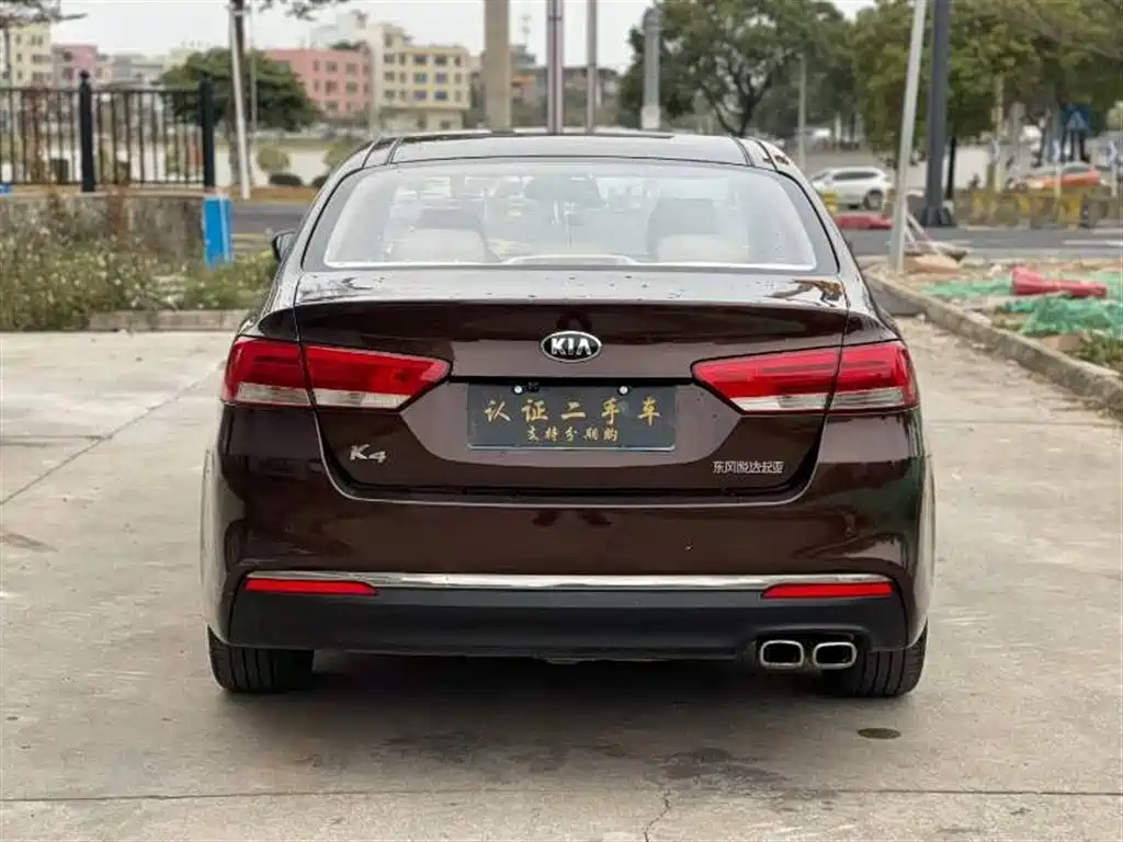 Kia K4 2014 1.8L Automatic DLX фото 8