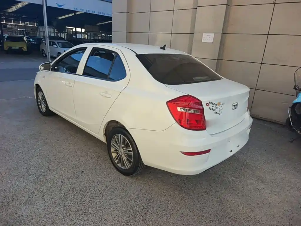Cowin Kaiyi E3 2018 2018 1.5L Manual Premium