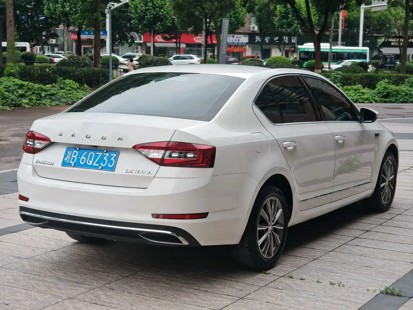 Škoda Octavia 2020 1.5L Automatic Smart Comfort Edition фото 9