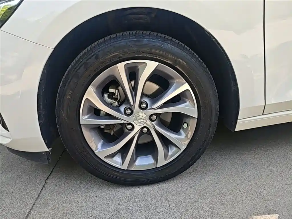 Buick Verano 2023 Pro Leisure Edition фото 23
