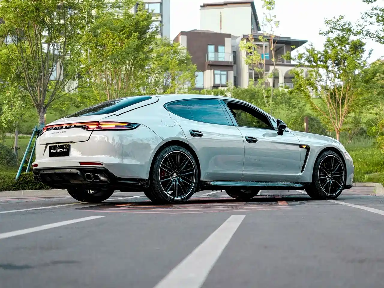 Porsche Panamera 2010 2010 Model Panamera 4S 4.8L