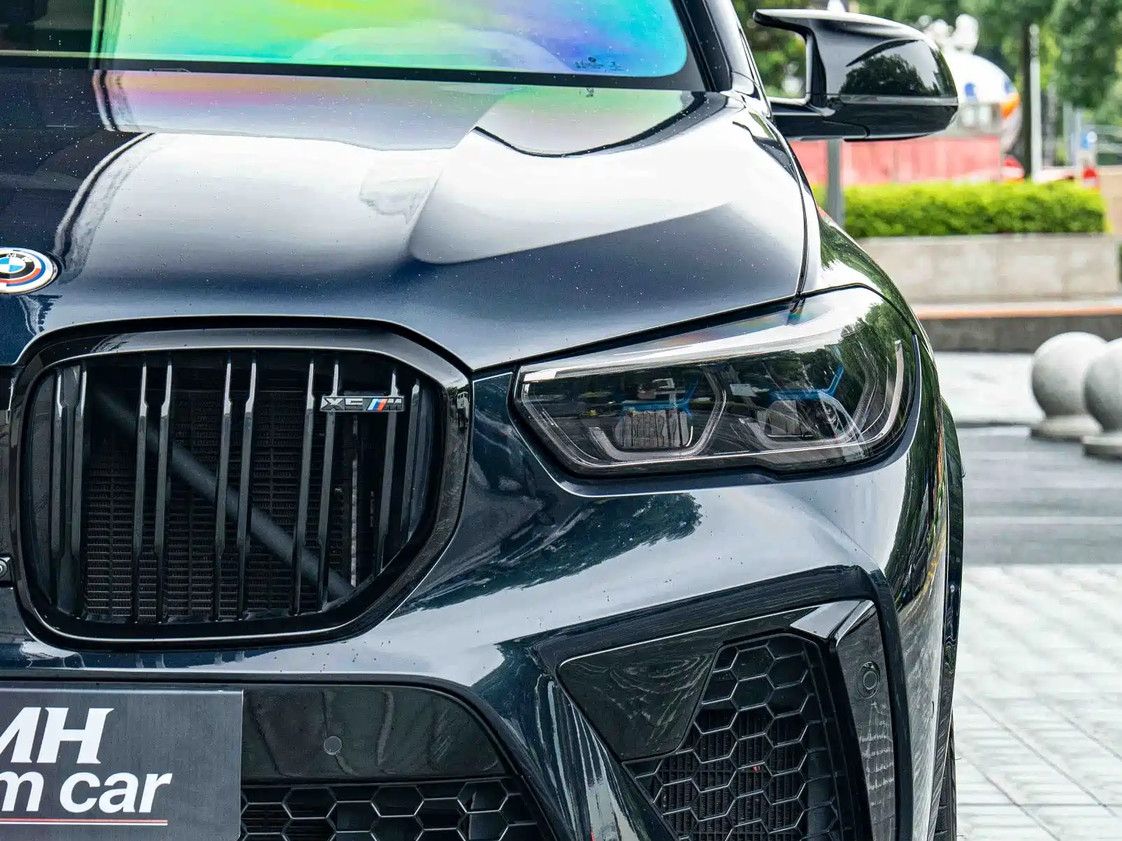 Photo 3 - BMW X5 M