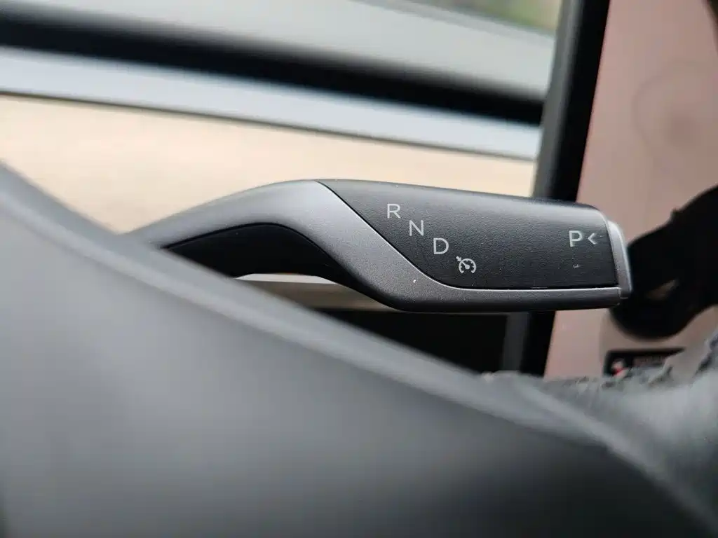 Фото 7 - Tesla Model 3