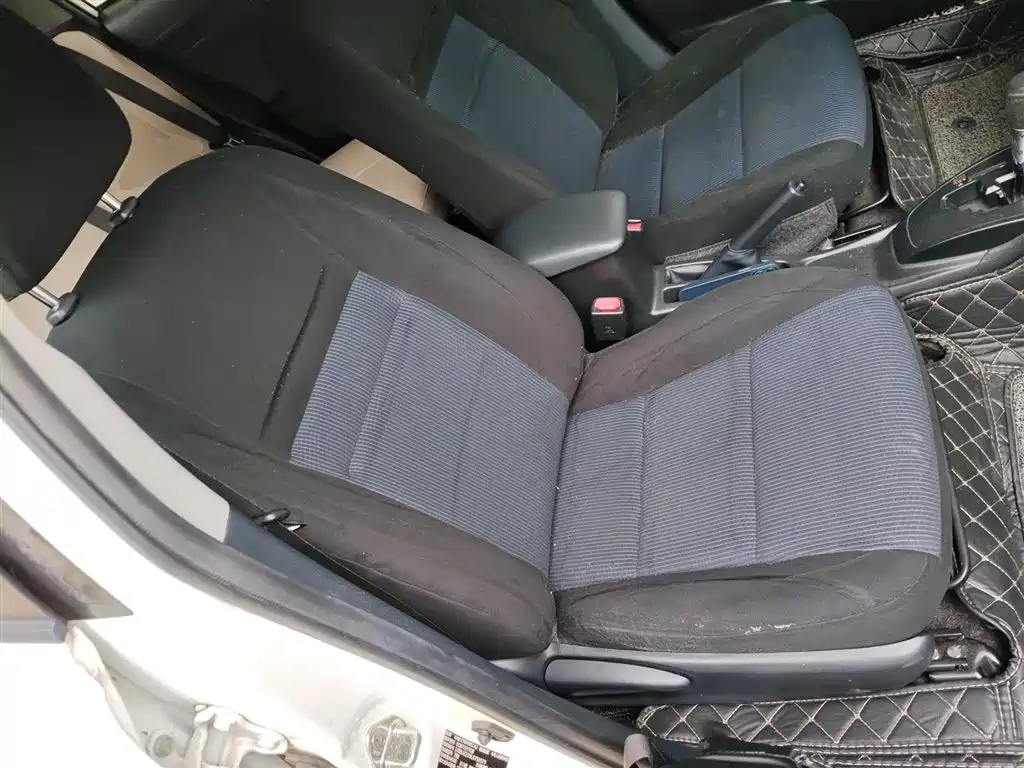 Toyota YARiS L Zhi Xiang 2020 1.5L CVT Leading Edition фото 19