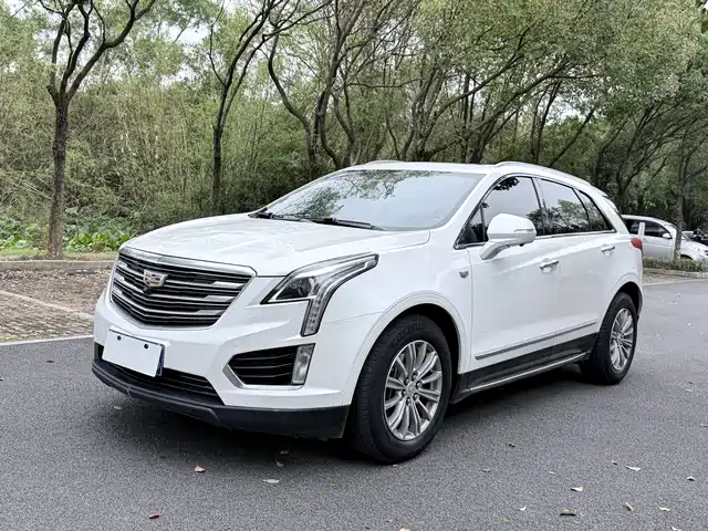 CADILLAC XT5