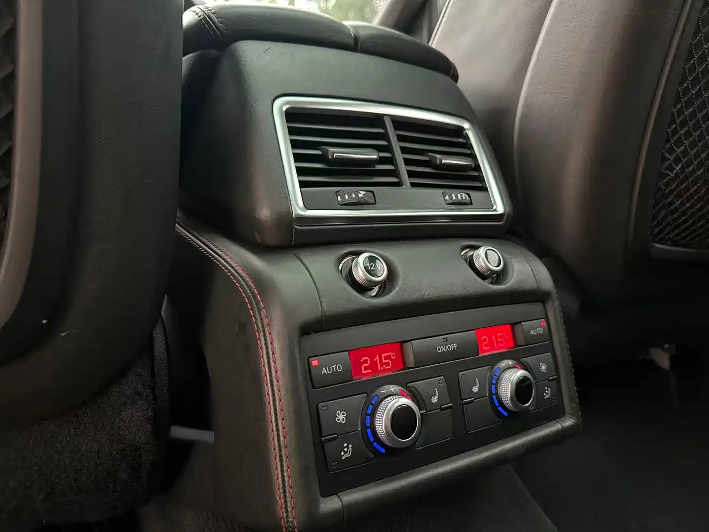 Audi Q7 2012 3.0 TFSI Exclusive (200kW) фото 21