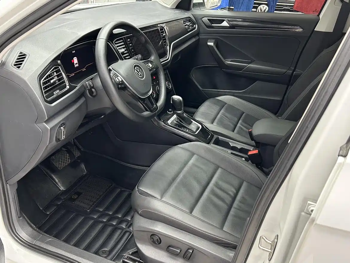 Volkswagen T-ROC 2022 280TSI DSG 2WD Comfort PLUS фото 7