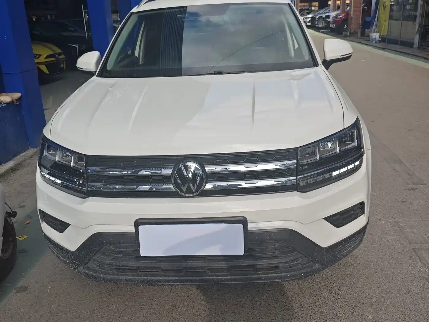 Volkswagen Tharu, миниатюра 2