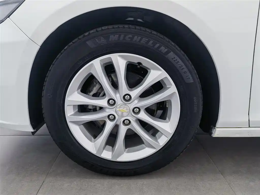 Chevrolet Malibu XL 2016 1.5T Dual-Clutch Ruichi Edition фото 17
