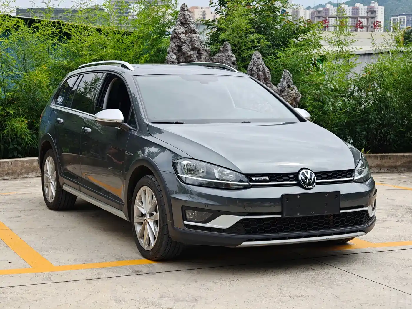 2020 Volkswagen Golf (Import)