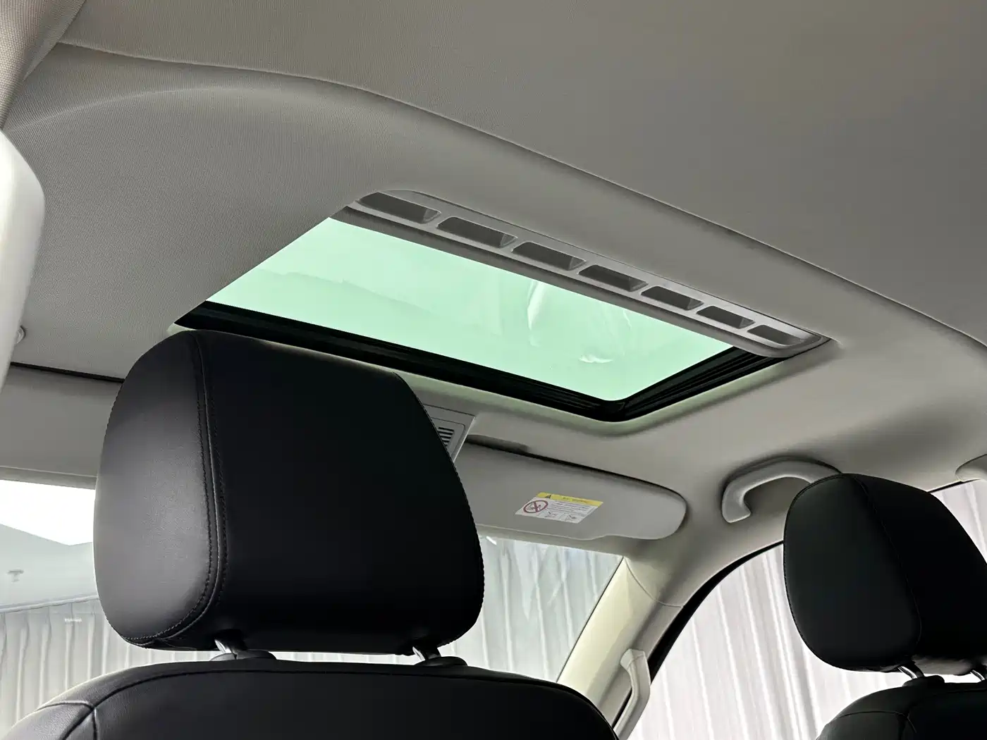 Volkswagen Multivan 2019 2019 2.0TSI 4WD Premium 7-seater