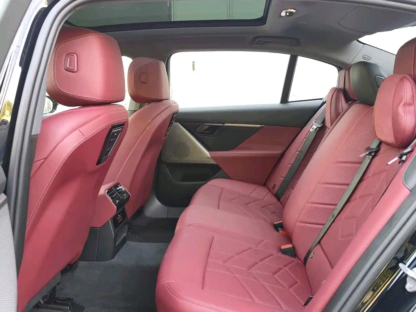 BMW i5 2026 2025 eDrive 35L M Sport Package