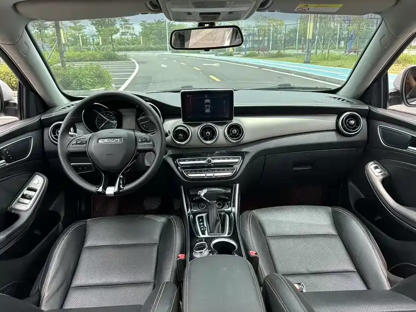 Junma MEET 3 (Meitu 3) 2018 2018 1.5T CVT Comfort Edition