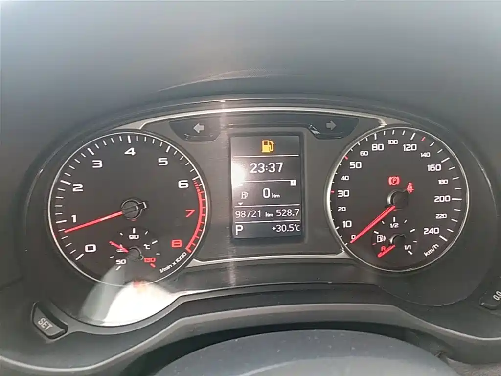 Audi A1 2016 30 TFSI Sportback Design Style Edition фото 12