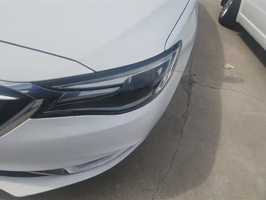 Buick Excelle 2019 15T DCT Connected Elite Type China VI фото 5