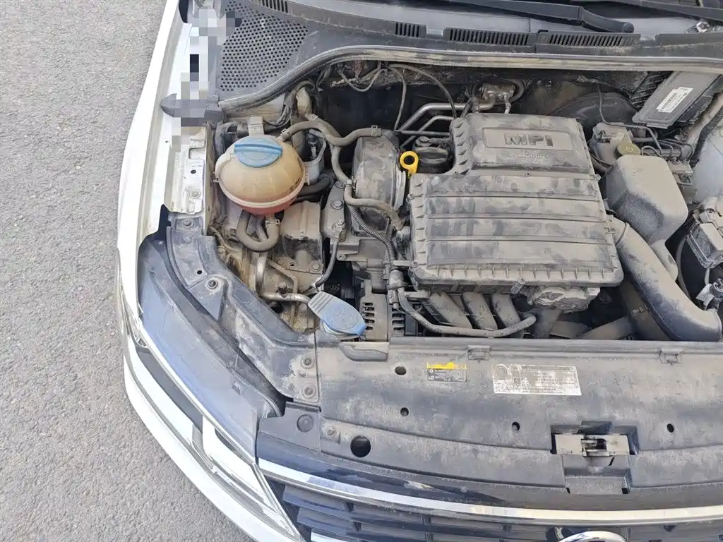 Volkswagen Jetta 2019 Dream Edition 1.4L Manual Fashion фото 23