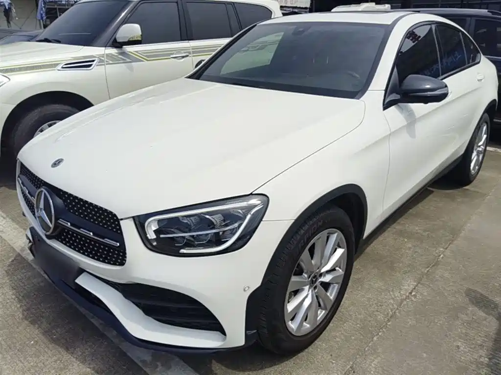 Mercedes-Benz GLC Coupe 2021 GLC 260 4MATIC Coupe SUV
