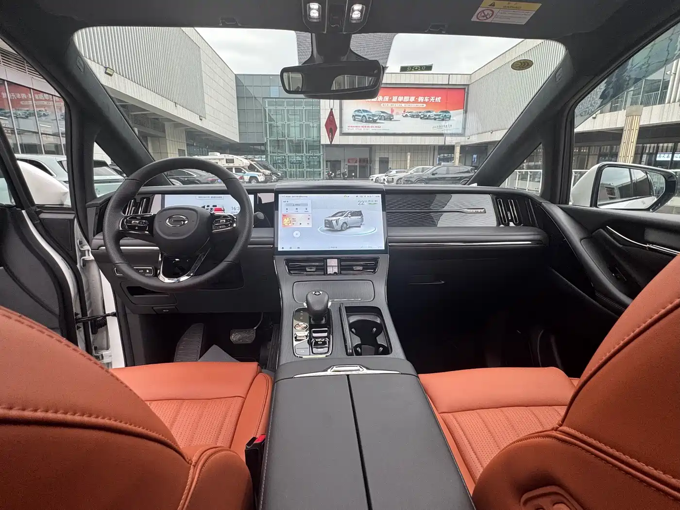 Photo 14 - GAC Trumpchi Trumpchi E9