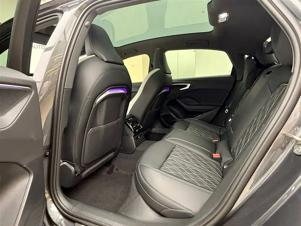 Audi A5L 2025 2.0T Sport Edition Plus фото 7