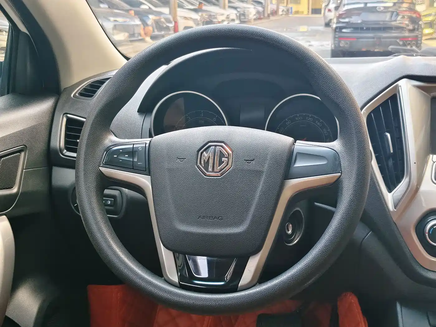 MG GT 2019 2016 Model 1.5L Automatic Premium Luxury Edition