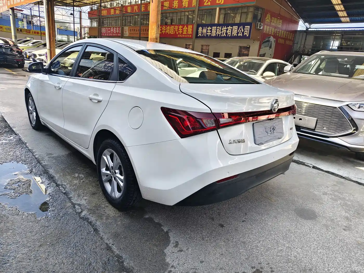 MG GT 2019 2016 Model 1.5L Automatic Premium Luxury Edition