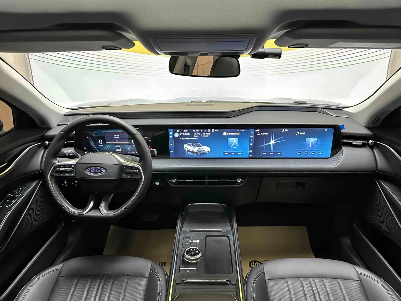 Ford Mondeo 2025 2025 2.0T EcoBoost Luxury
