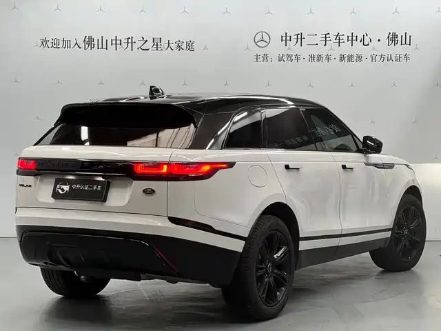 Land Rover Range Rover Velar 2022 250PS Golden Collector's Edition — фото 2
