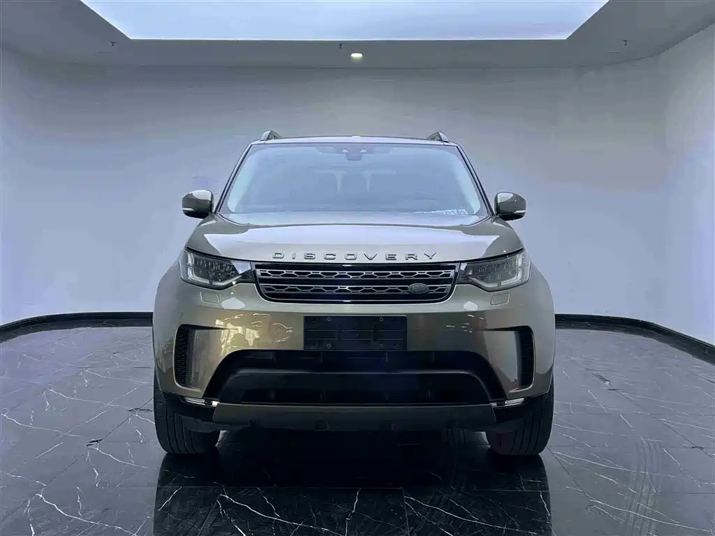 Land Rover Discovery 2017 3.0 SC V6 SE фото 2