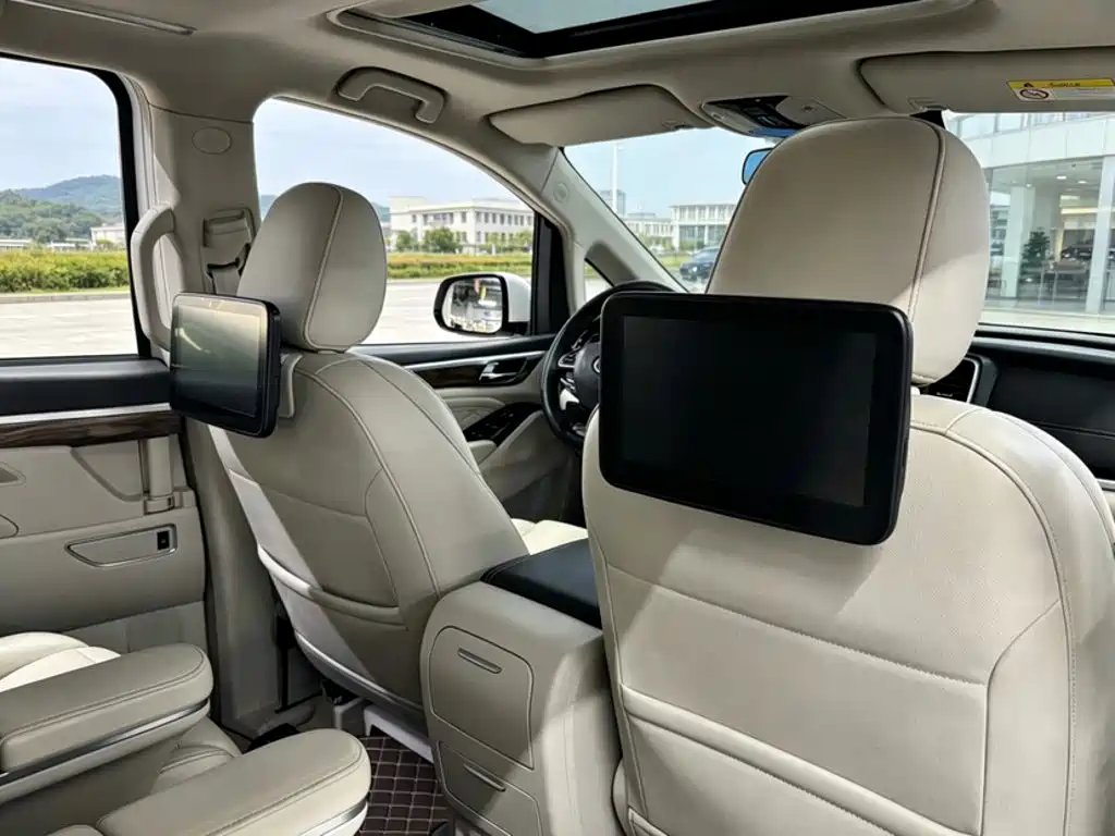 GAC Trumpchi Trumpchi M8 2018 2018 320T Flagship Edition