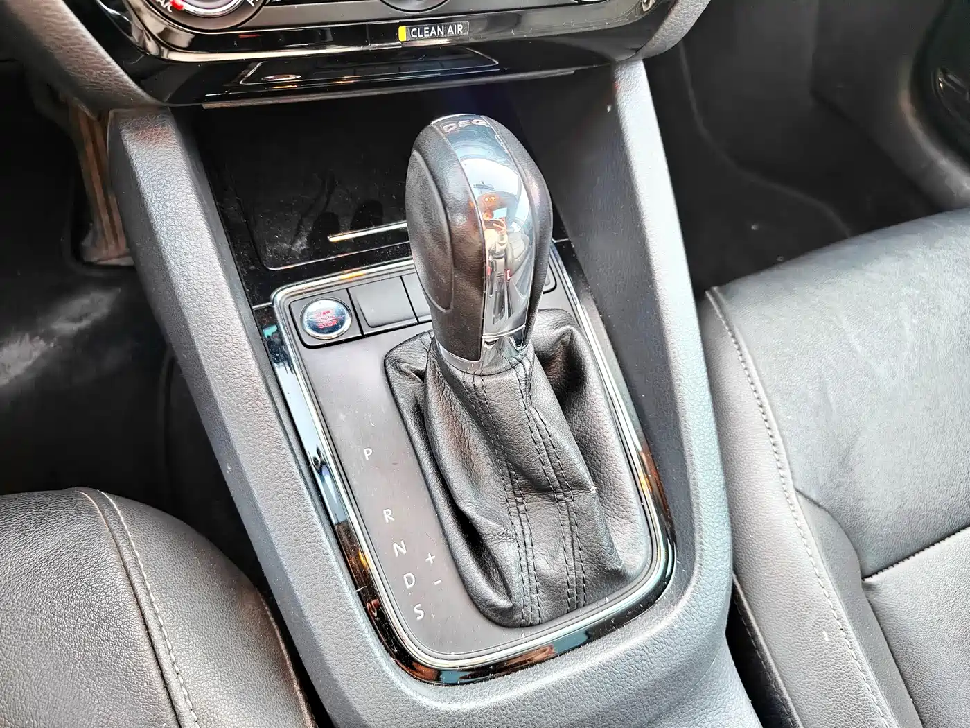 Volkswagen Sagitar 2017 230TSI Automatic Comfort фото 16