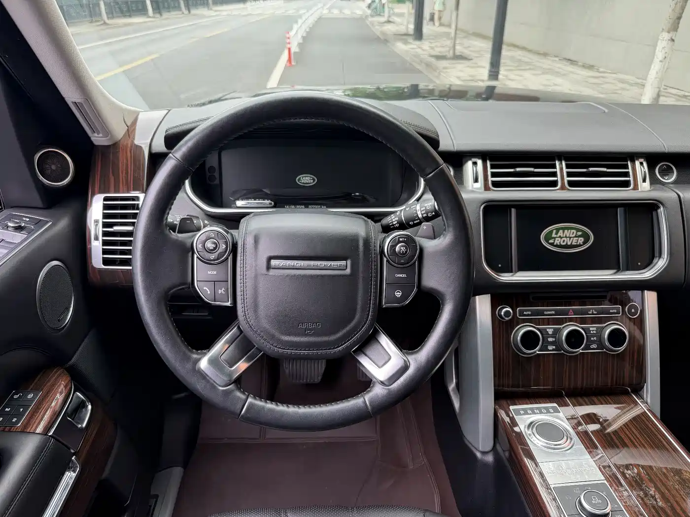 Фото 6 - Land Rover Range Rover