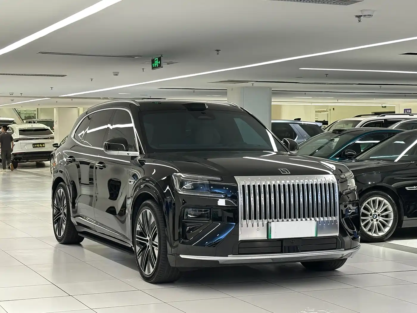 ZEEKR 8X, миниатюра 3