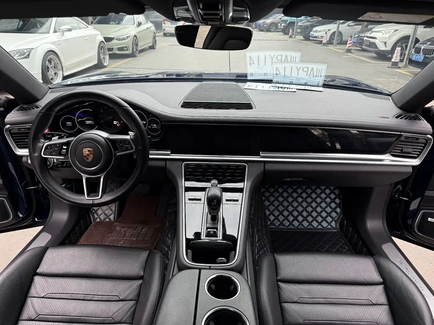 Porsche Panamera 2019 Panamera Executive Long Wheelbase 2.9T фото 4