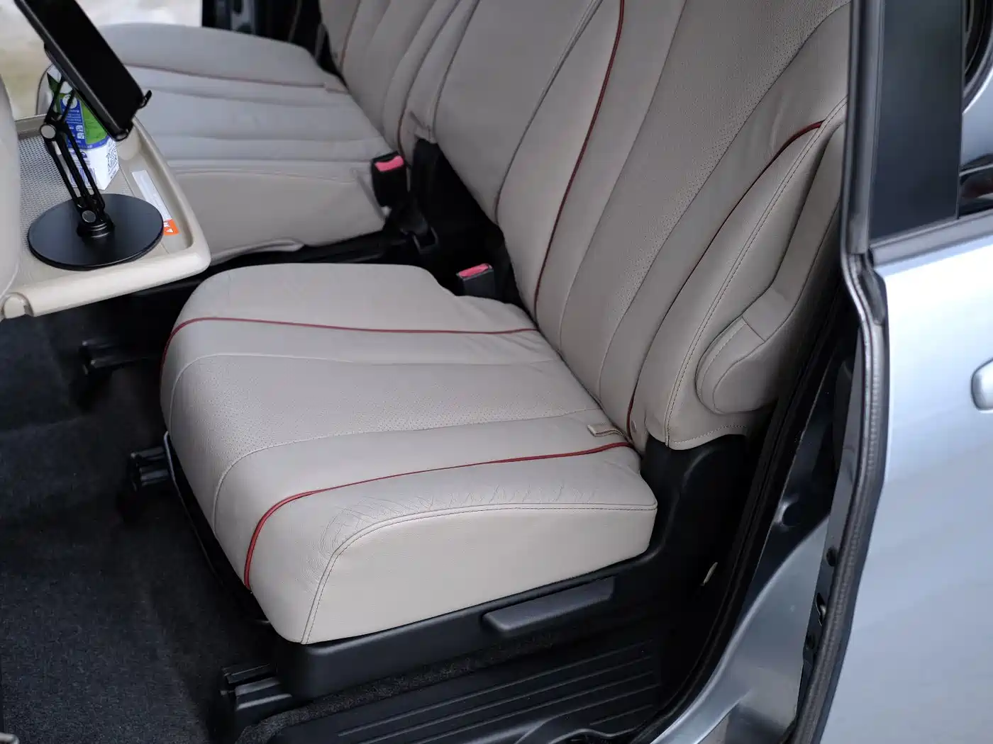 Mazda Mazda5 2012 2011 2.0L Automatic Comfort