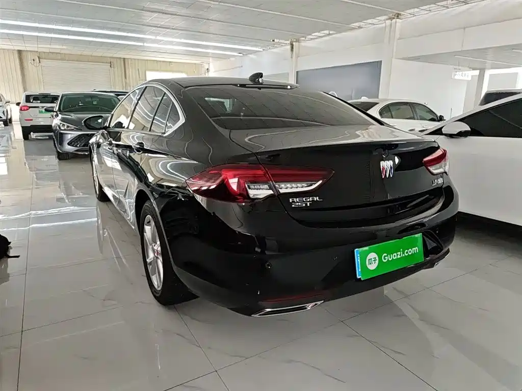 BUICK REGAL