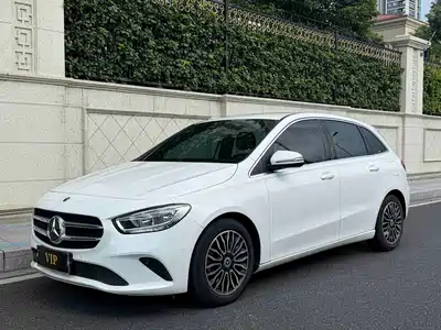 Mercedes-Benz B