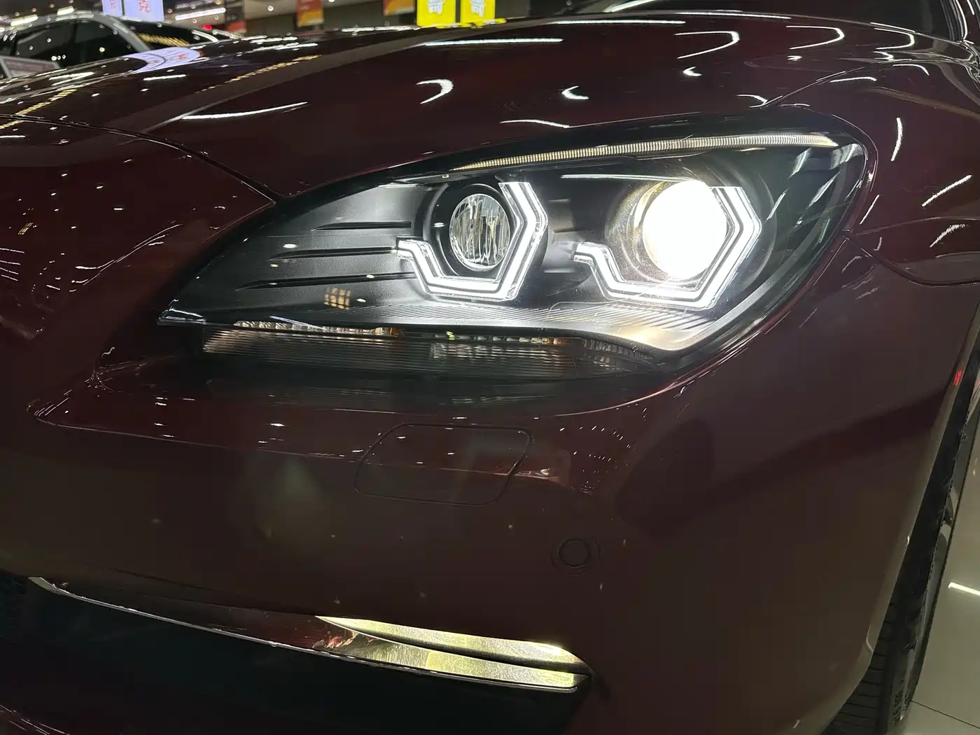 BMW 6 Series 2012 640i Coupe фото 11