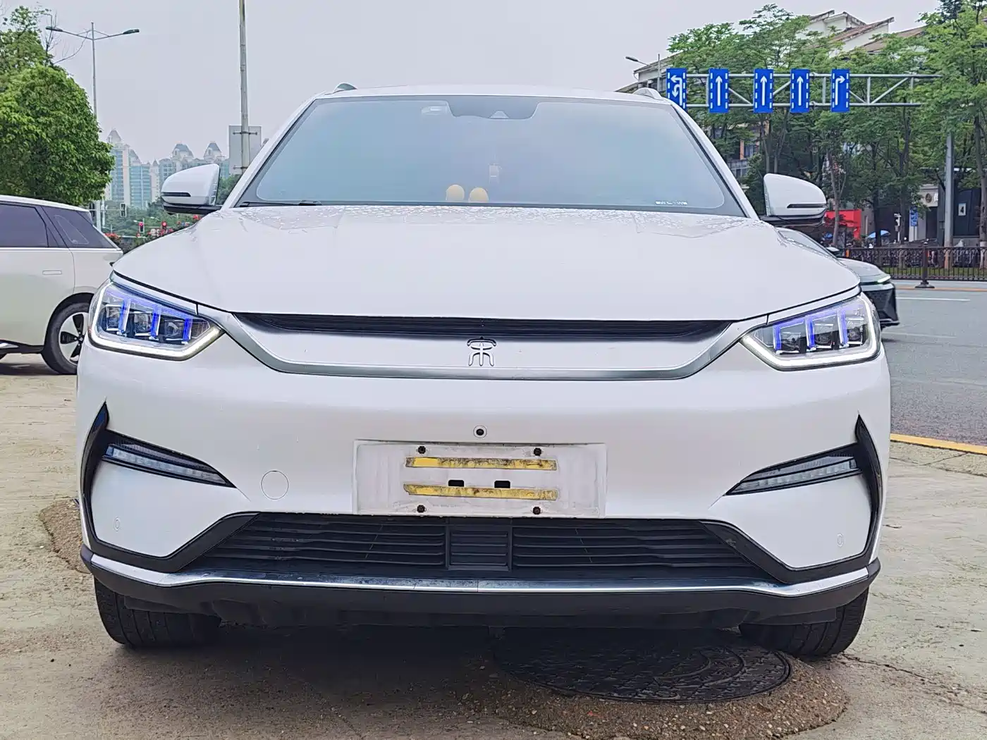 BYD Song PLUS PHEV 2021 EV Premium Model фото 2