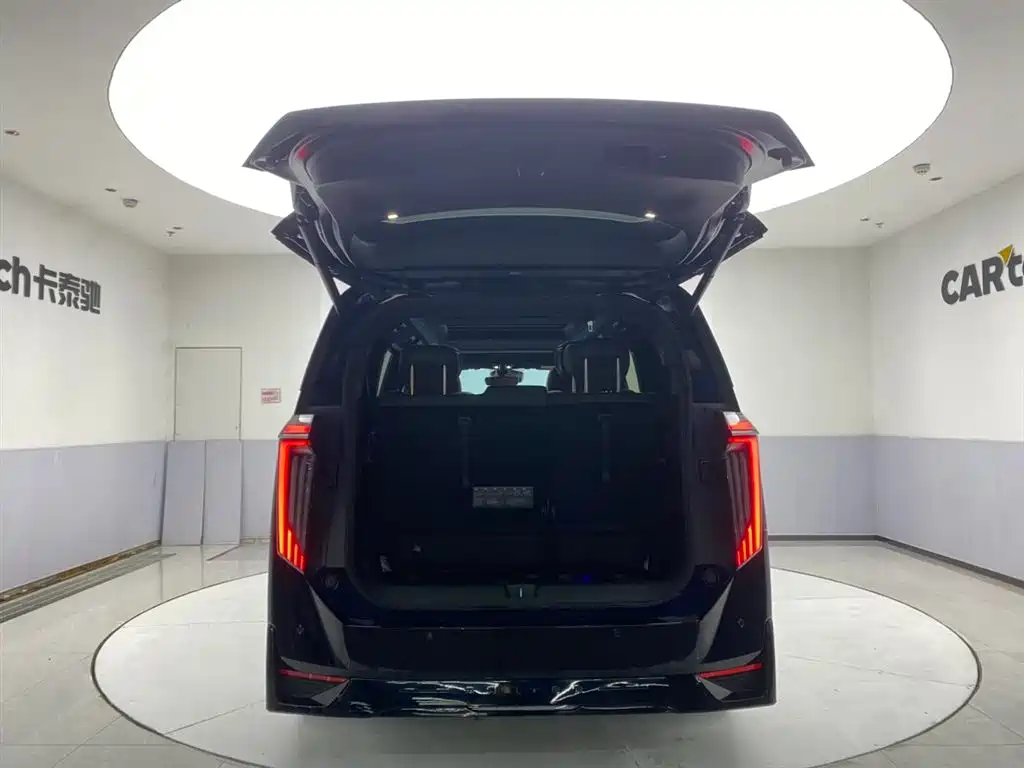 GAC Trumpchi Trumpchi M8 2024 Patriarch Series 400T Ultimate Edition фото 32