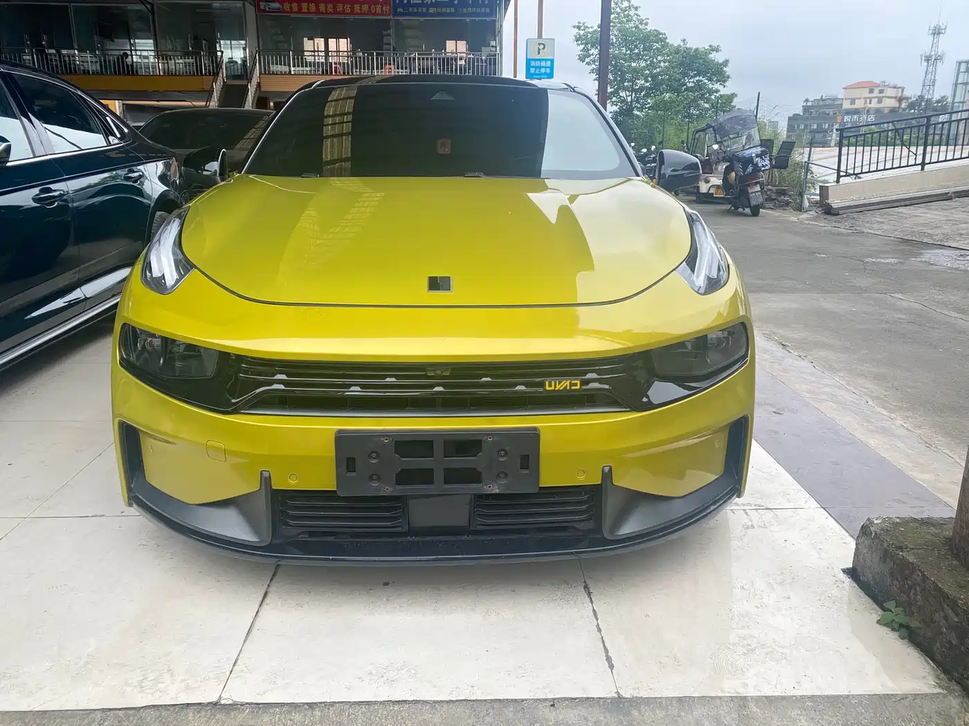 Lynk & Co 03 2020 03+ 2.0TD Auto Wind Hunter Edition