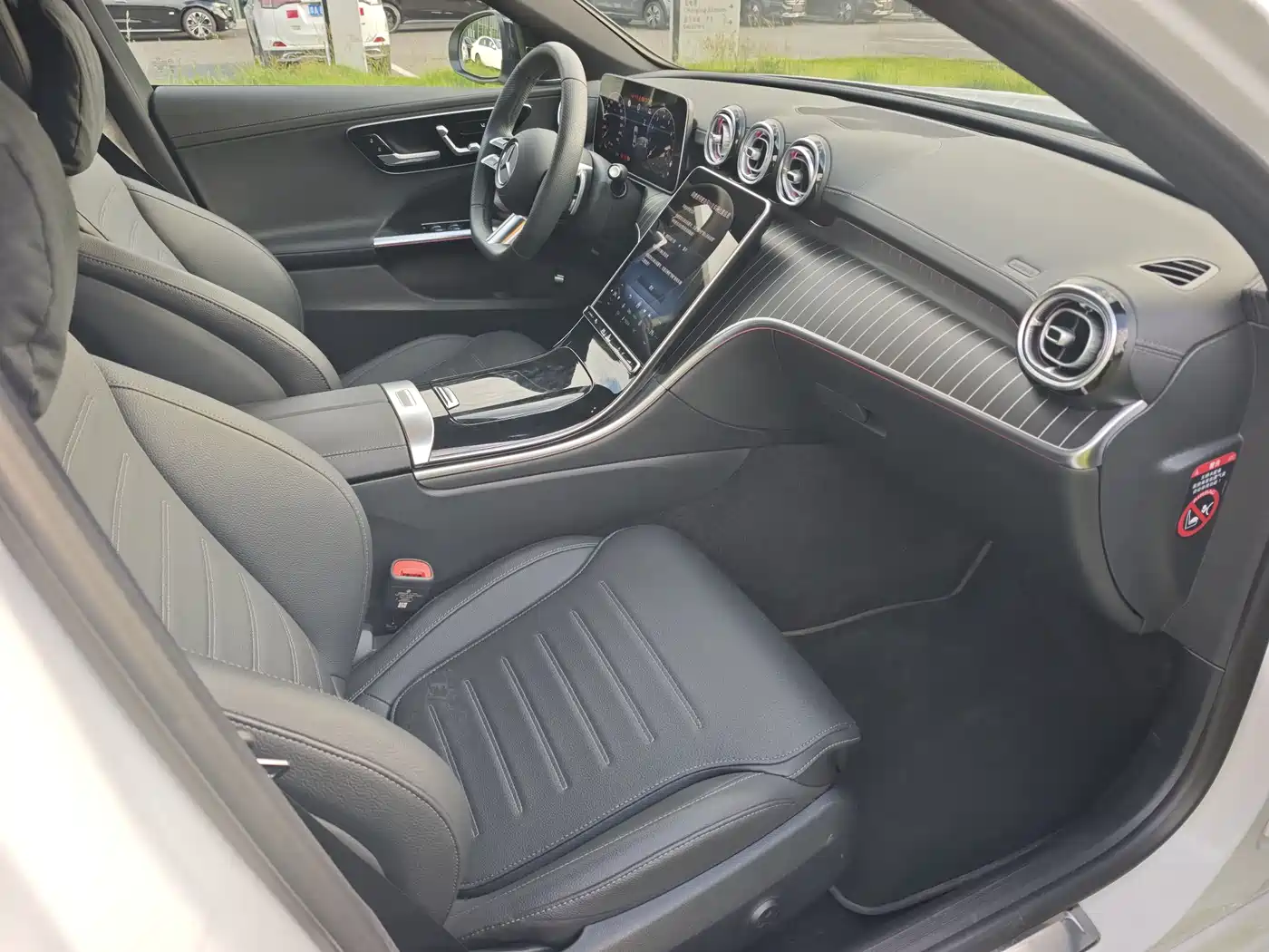 Mercedes-Benz C-Class 2025 C 260 L Night Sport Edition фото 20