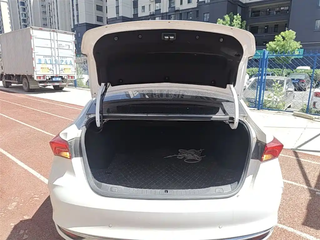 Buick Verano 2023 Pro Leisure Edition фото 19