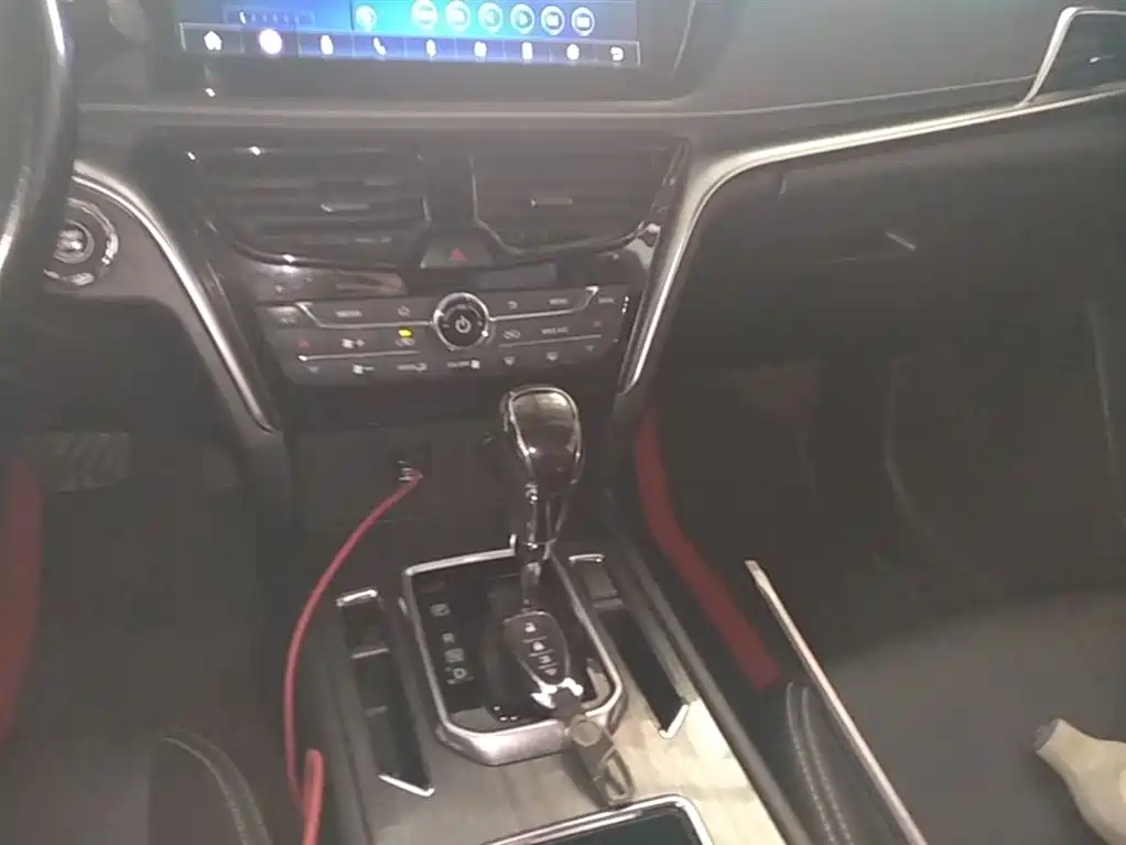 Venucia T90 2018 2017 2.0L CVT Smart Edition