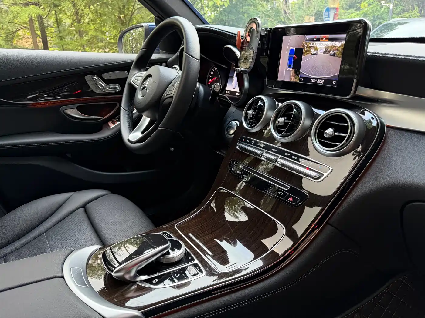 Mercedes-Benz GLC 2019 GLC 260 L 4MATIC Luxury фото 9
