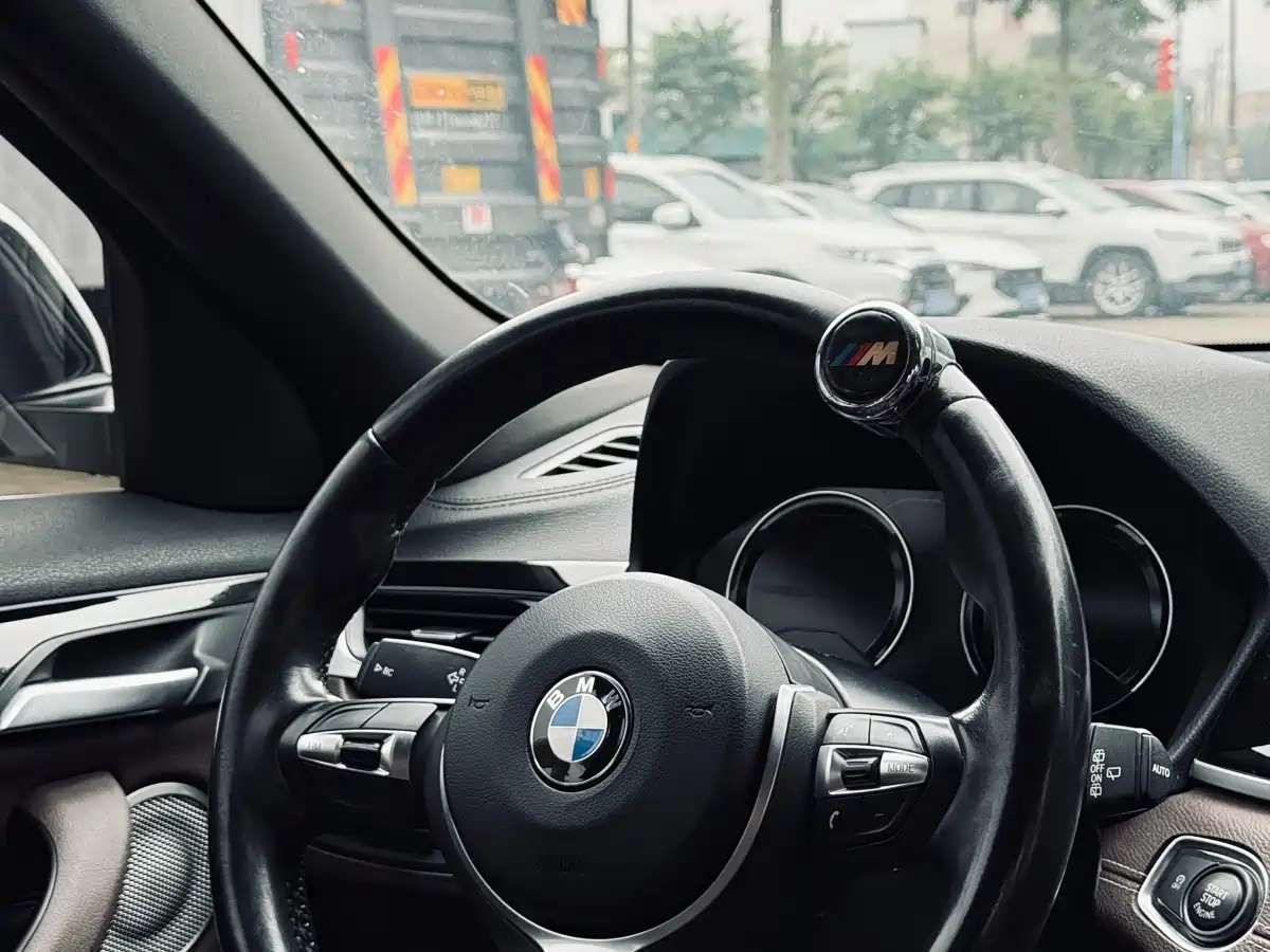 BMW X2 2021 Facelift sDrive25i M Sport Package фото 30