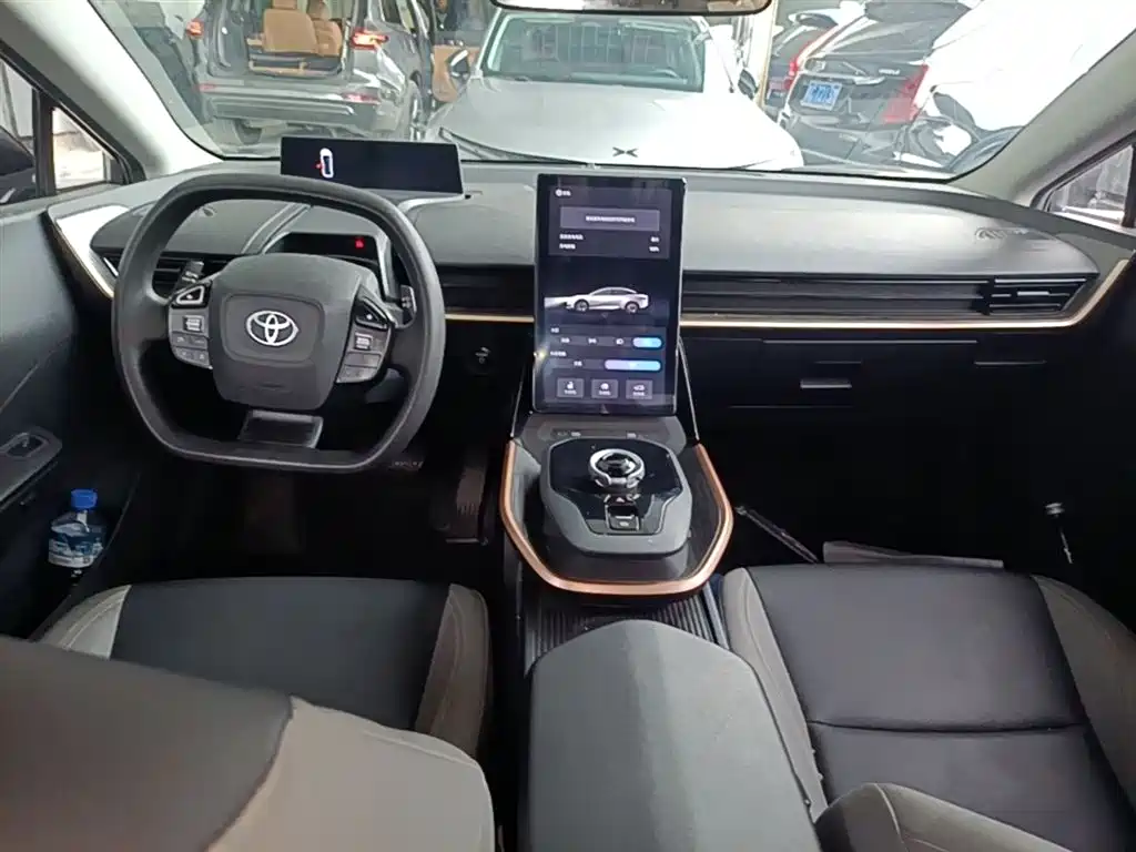 Toyota bZ3 2023 616km Long Range PRO фото 10