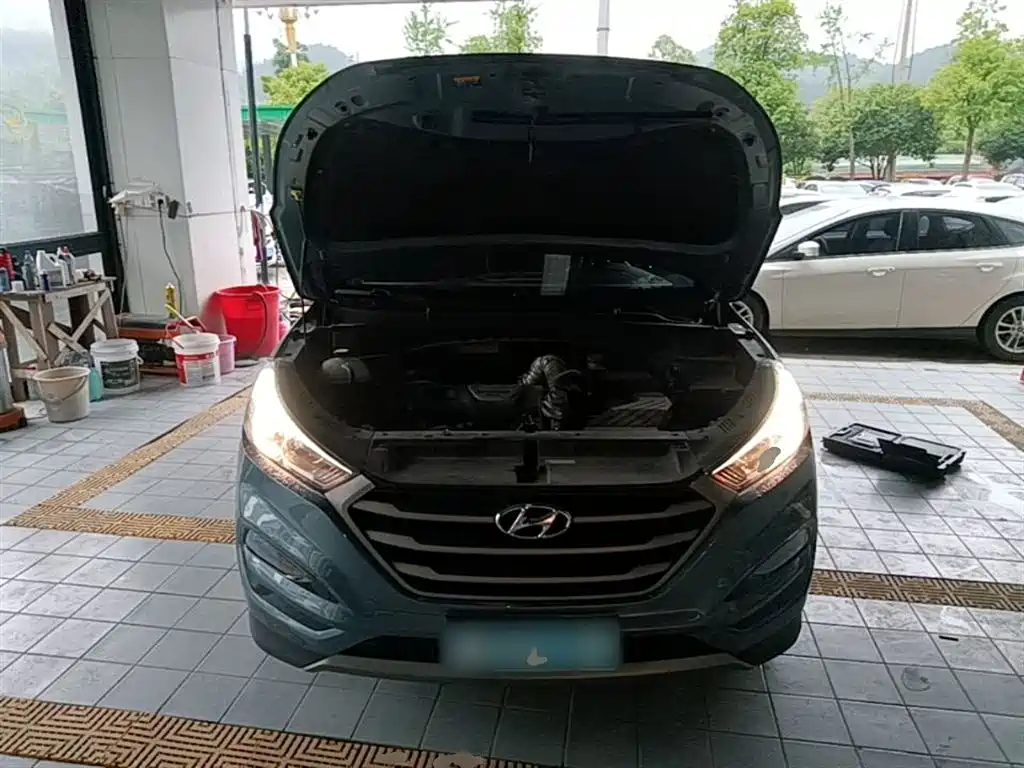Hyundai Tucson 2015 1.6T Dual Clutch 2WD Smart фото 20