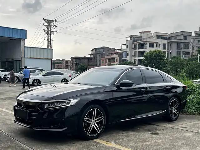 Honda Accord 260TURBO, Night Shadow, Премиум