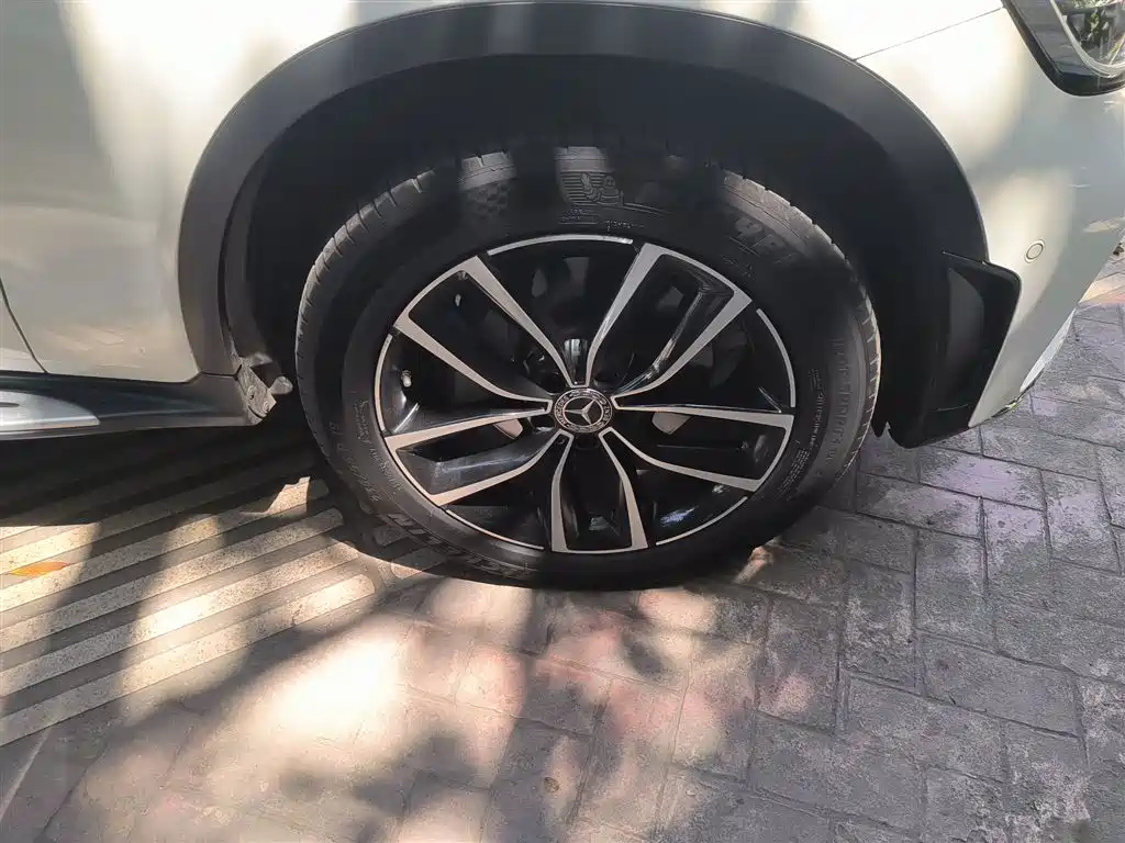 Mercedes-Benz GLC 2020 GLC 300 L 4MATIC Dynamic фото 25