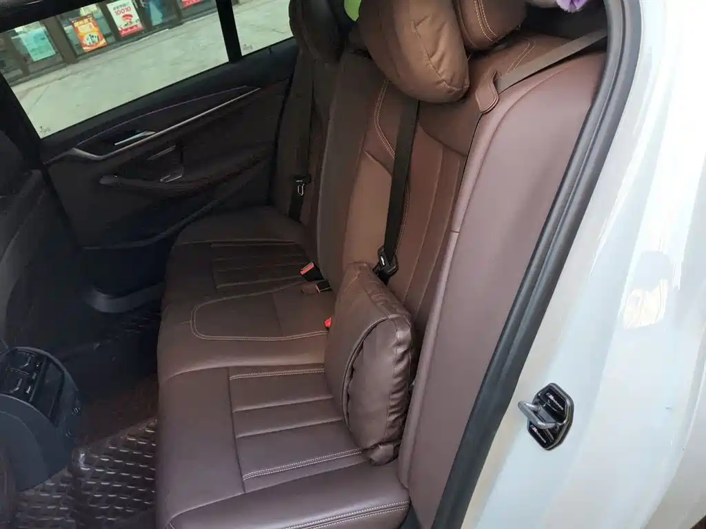 BMW 5 Series 2019 525Li M Sport Package фото 13